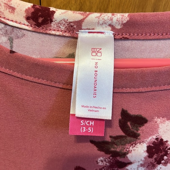 Soft pink tank, size small - Picture 3 of 3